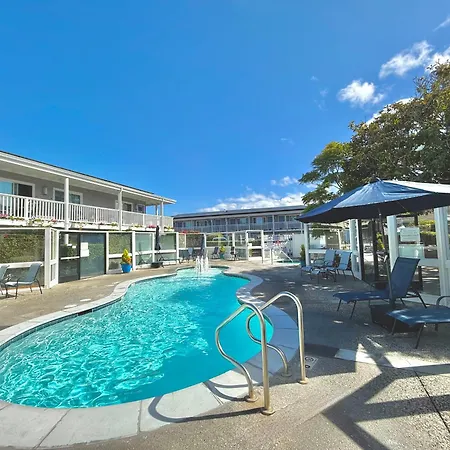 Monterey Bay Lodge-2