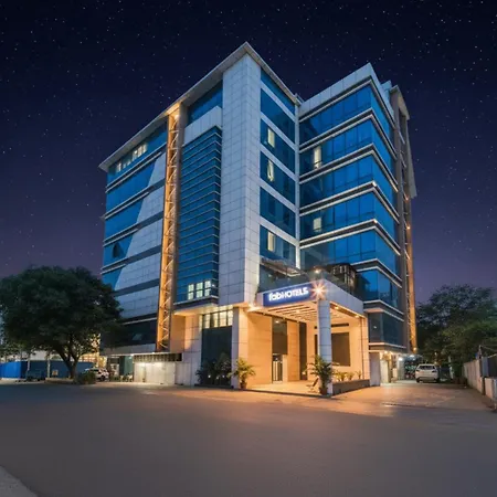 Fabhotel Aksa International-3