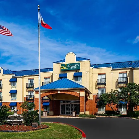 Quality Suites San Antonio Northeast-3