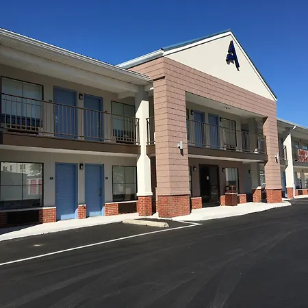 Athena Inn Chattanooga-3