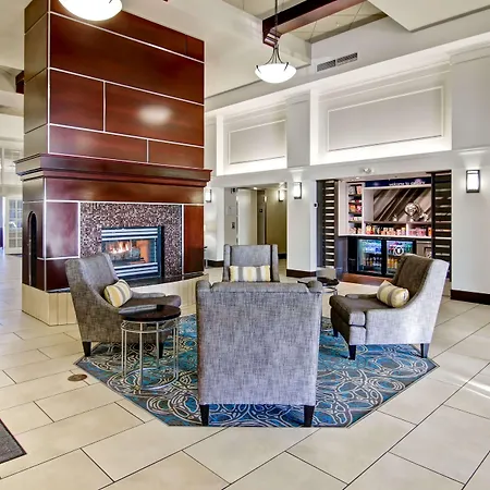 Hampton Inn & Suites By Hilton Calgary-Airport-2