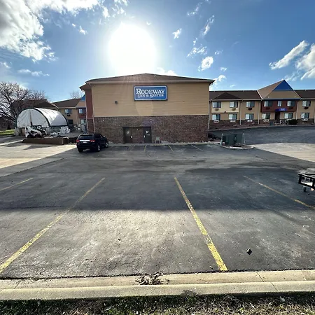 Rodeway Inn & Suites Madison East-3