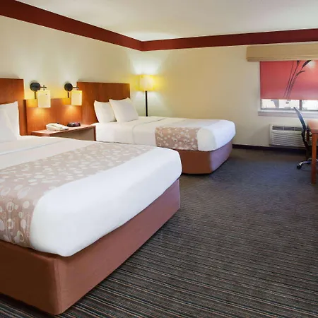 Travelodge By Wyndham Columbus State University-2