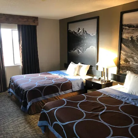 Super 8 By Wyndham Boise-2