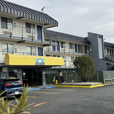 Days Inn By Wyndham El Paso I-10 East-3