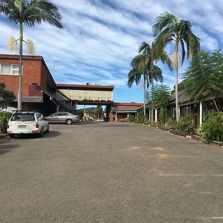 Town And Country Motel-2