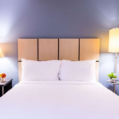 Sonesta Simply Suites Oklahoma City Airport-3