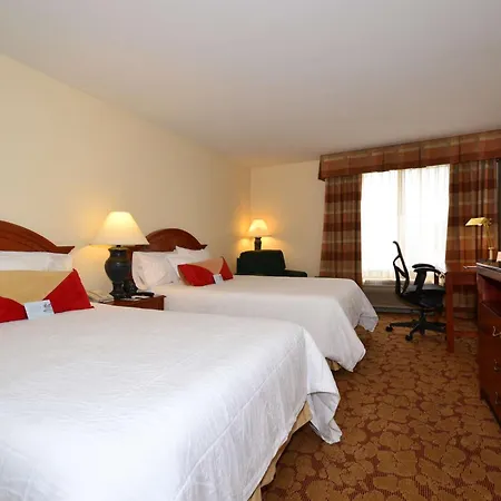 Hilton Garden Inn Tulsa Airport-2