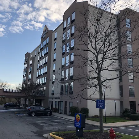 Comfort Inn Pentagon City-3