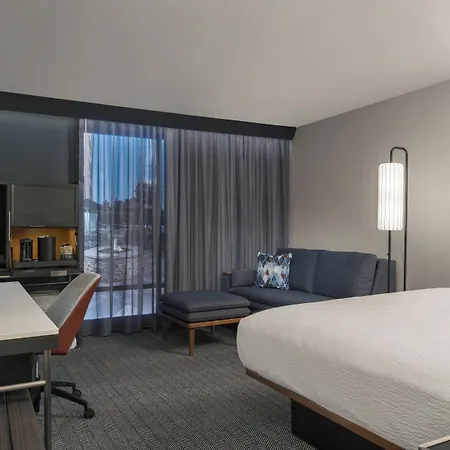 Courtyard By Marriott Regina Downtown-2