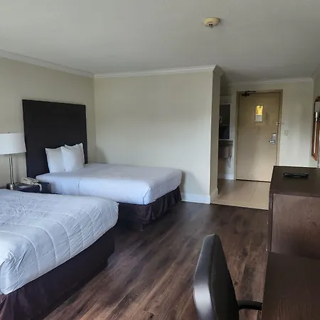 Quality Inn Airport-2