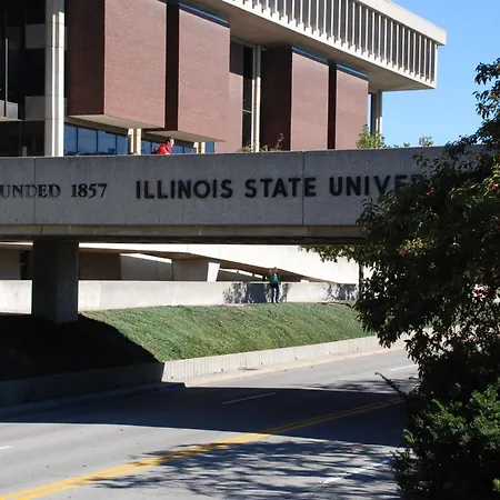 Holiday Inn Express Hotel & Suites Bloomington-Normal University Area By Ihg-3