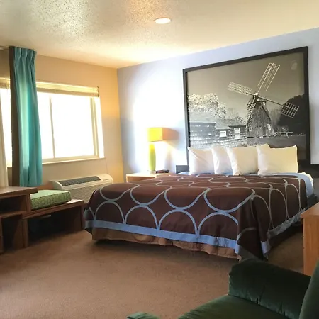 Super 8 By Wyndham Newburgh/West Point Stewart Intl Airport-2