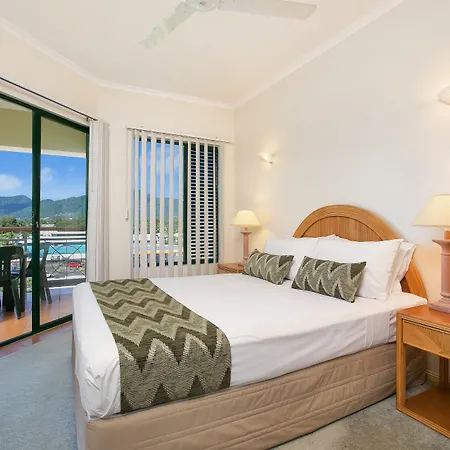 Tropic Towers Apartments-2