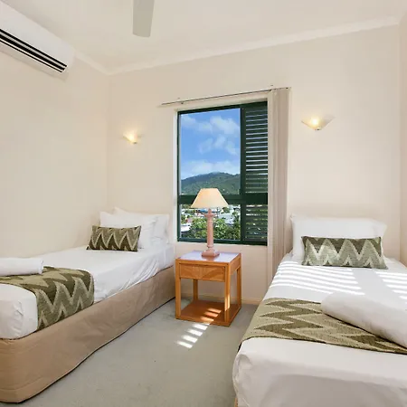 Tropic Towers Apartments-3