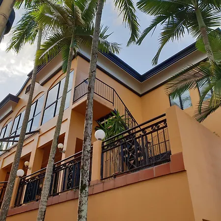 Palm Royale Cairns-3
