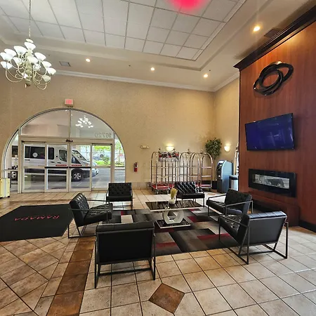 Ramada By Wyndham Seatac Airport-3
