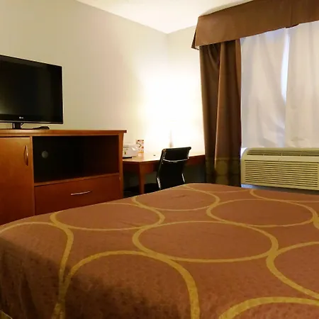Super 8 By Wyndham Regina-3