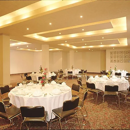 Hotel Sevilla-2
