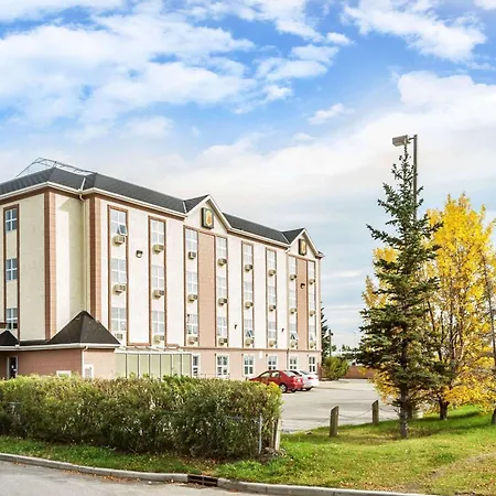 Super 8 By Wyndham Calgary/Airport-3