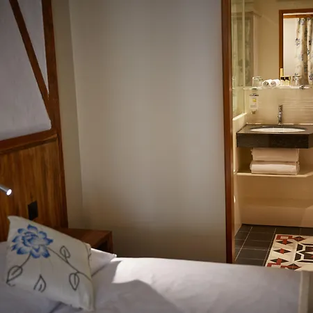 Hotel Adler Zuerich-2
