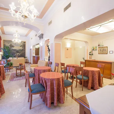 Strozzi Palace Hotel-3
