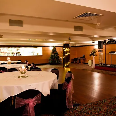 The Riviera Hotel & Apartments - Alum Chine-2
