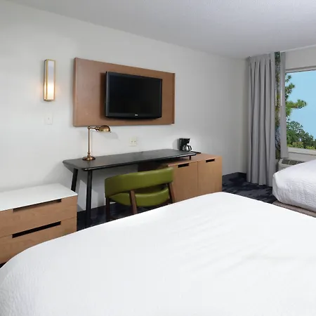 Fairfield Inn Greensboro Airport-2