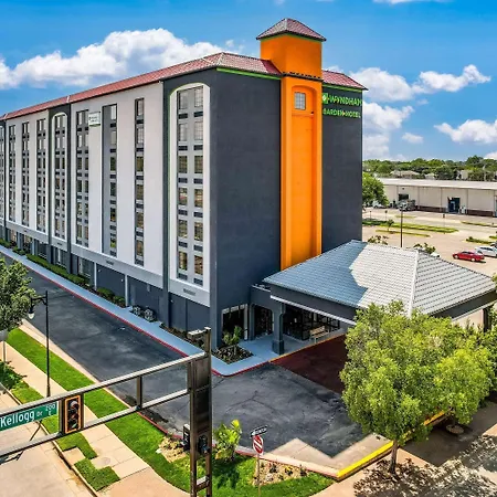Wyndham Garden Wichita Downtown-3