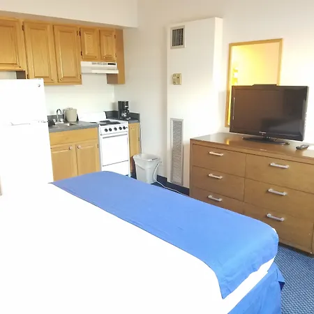 Constitution Inn-2
