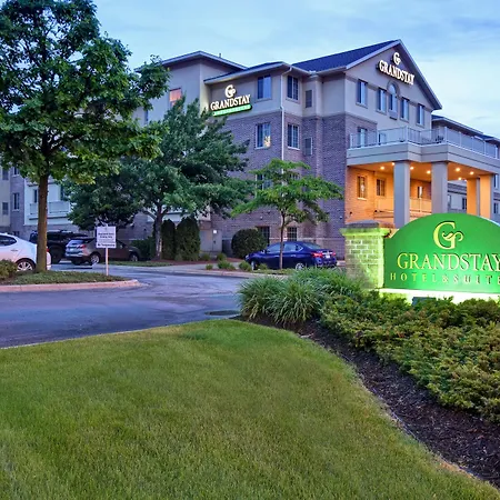 Grandstay Hotel & Suites La Crosse-3