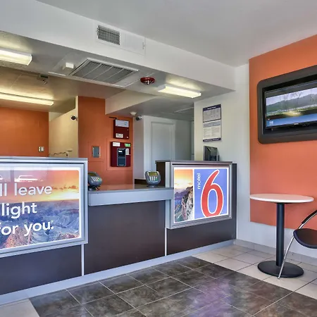 Motel 6-Flagstaff, Az - Butler-3