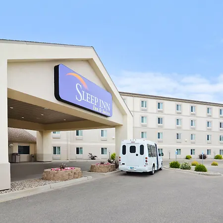 Sleep Inn & Suites Conference Center And Water Park-3