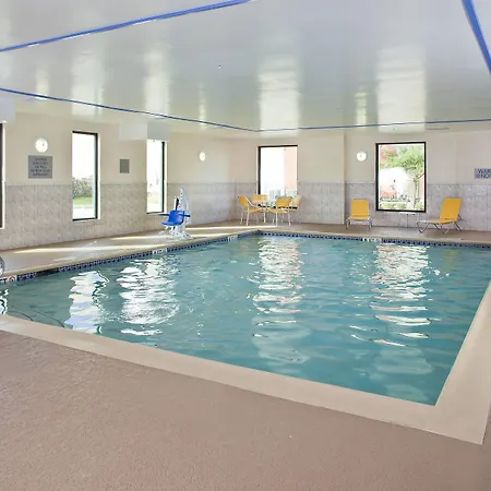 Fairfield Inn & Suites Houston Hobby Airport-2