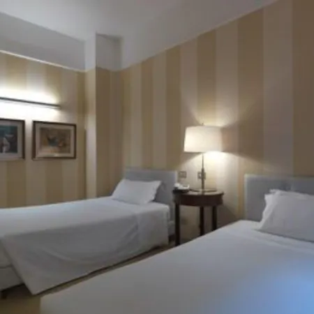 Hotel Gran Duca Di York-3