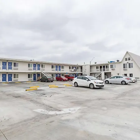 Motel 6-Long Beach, Ca - International City-2