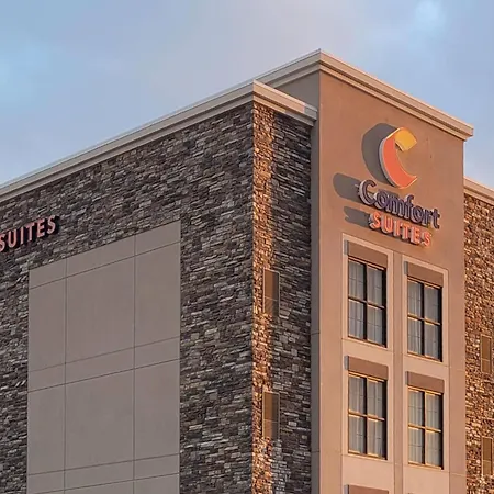Comfort Suites Fargo Medical Center-3