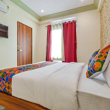Hotel Bungalow 18-3