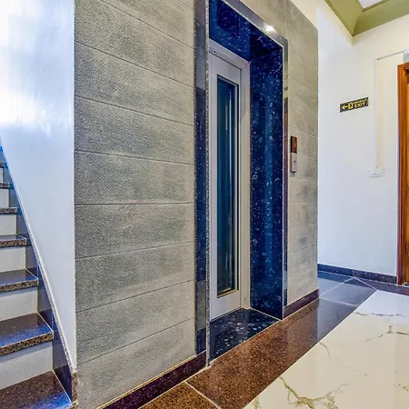 Hotel Bungalow 18-2