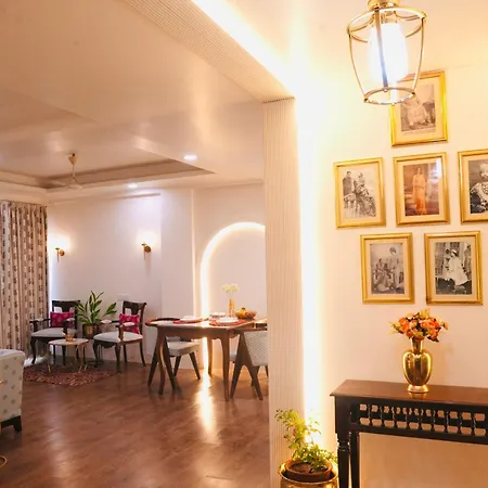 Royal Saket-2