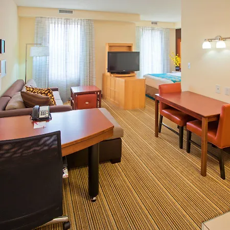 Residence Inn Louisville Downtown-3