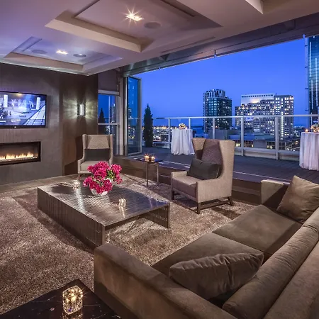 One King West Hotel And Residence-2