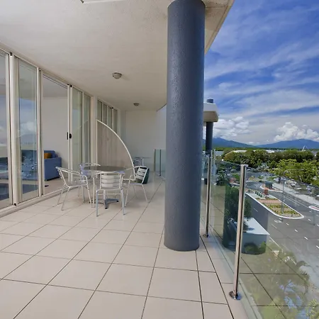 Park Regis City Quays-2