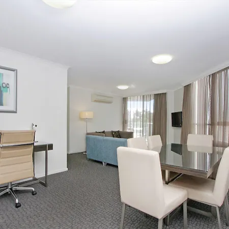 Pacific Suites Canberra-3