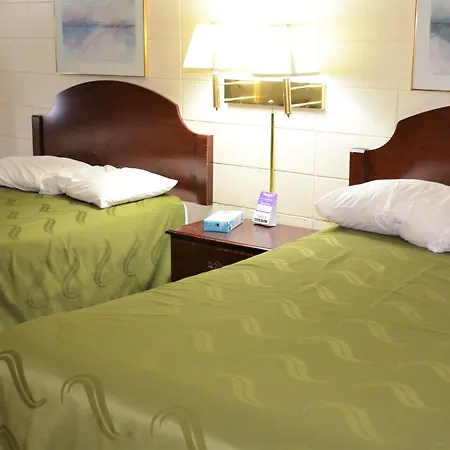 Grand Inn Fargo-3