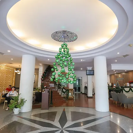 Liberty Hotel Saigon Parkview-2