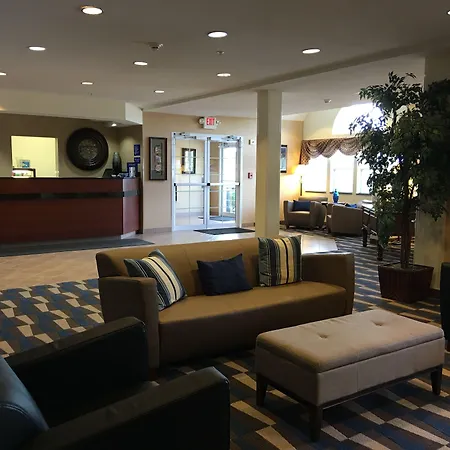 Microtel Inn & Suites By Wyndham Indianapolis Airport-2