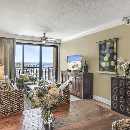 Emerald Grande Condominiums At Harborwalk Village-2