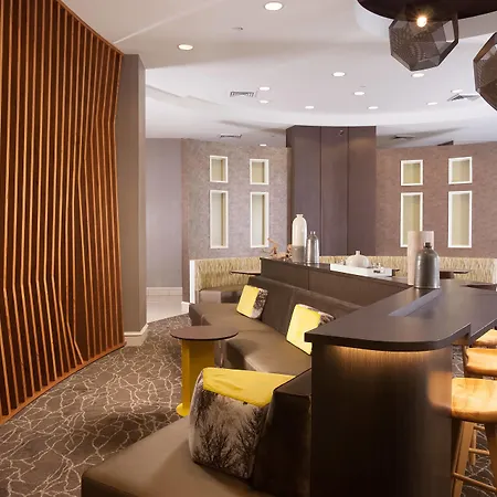 Springhill Suites Orlando Airport-2