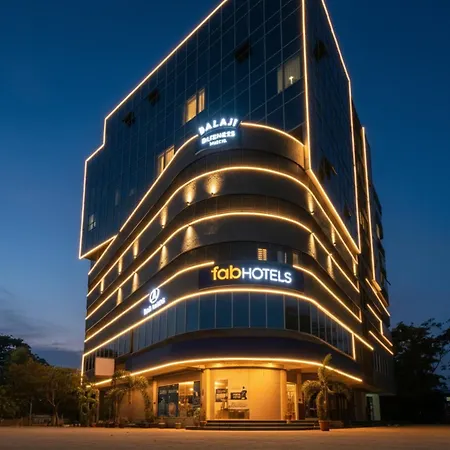 Fabhotel Admiral-3